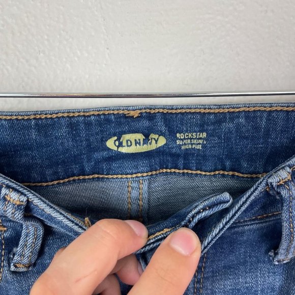 Old Navy Rockstar Super‎ Skinny High Rise Jeans - Picture 3 of 5